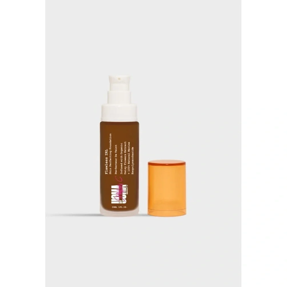 NEW Uoma by Sharon C, Flawless IRL Skin Perfecting Foundation - Brown Sugar T3‎